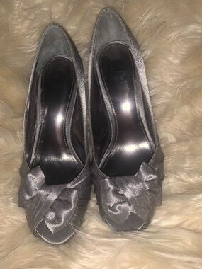Silver Satin Peep-Toe Heels with Knotted Bow